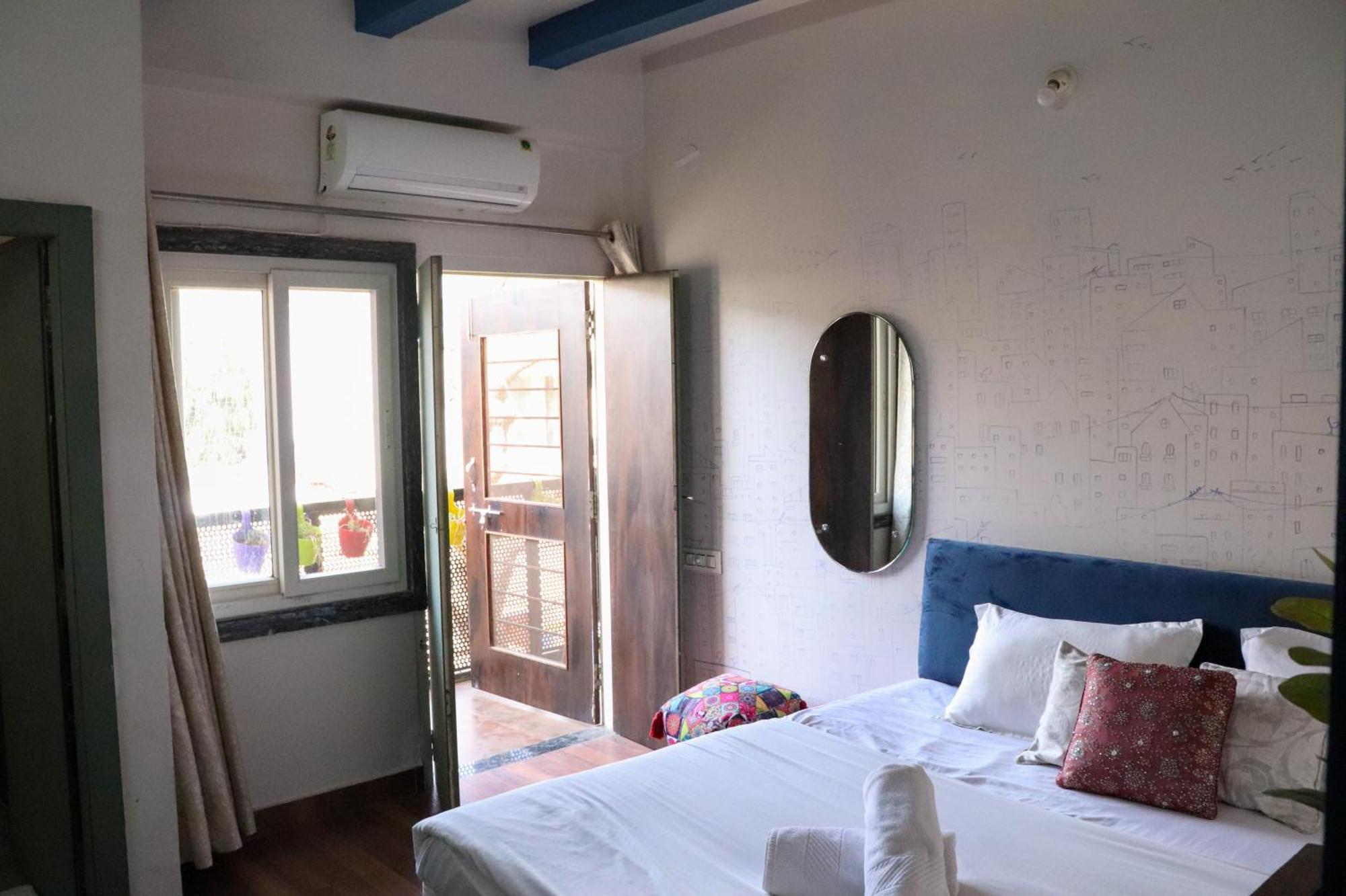 Hotel Blue Door Būndi Esterno foto